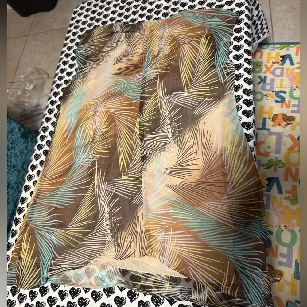 Status by chenault women’s blouse size L in excellent condition